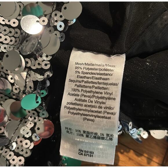 NWT $99 DKNY Silver Sequence Crop Top Size Small - Picture 7 of 7